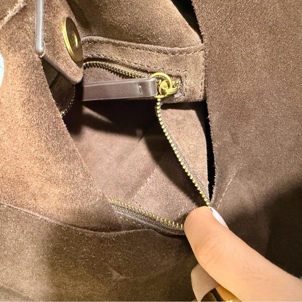 Dolce Vita Marie Chocolate Suede Tote - Picture 9 of 9